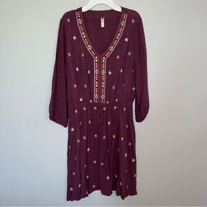 Xhilaration Plum Purple Embroidered Quarter Sleeve Dress